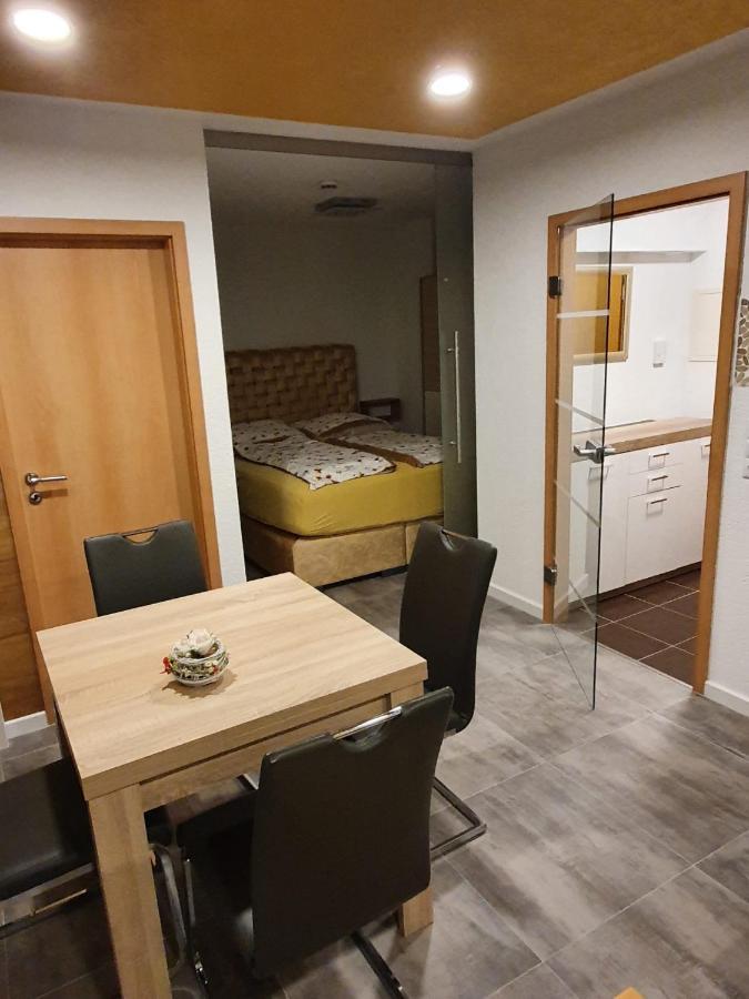 Exklusive Moderne 2 Zi. Wohnung In Ruhiger Lage Schechingen Luaran gambar